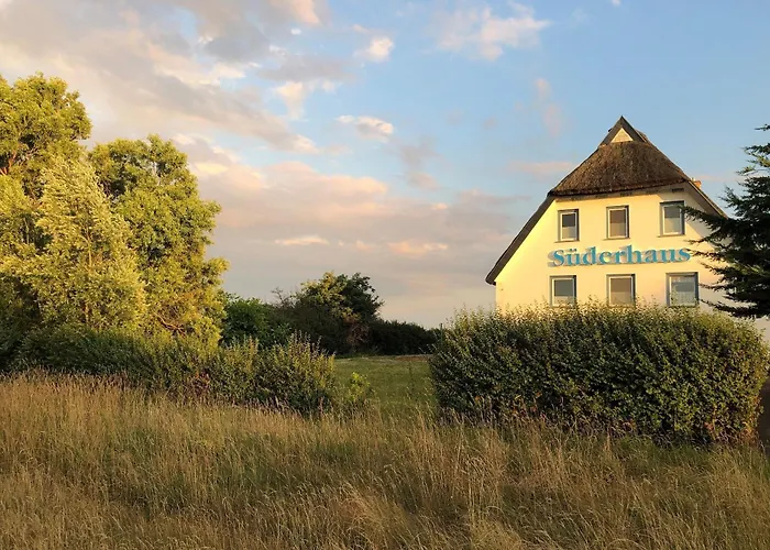 Suederhaus Hiddensee App 13 Апартаменты Neuendorf (Hiddensee)